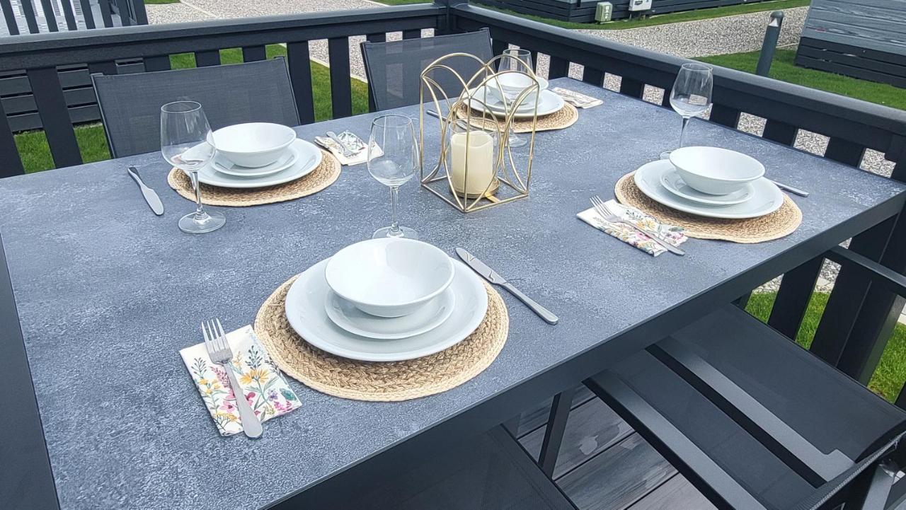 Honeycomb Lodge - Holiday Home 5 Min From Padstow Εξωτερικό φωτογραφία