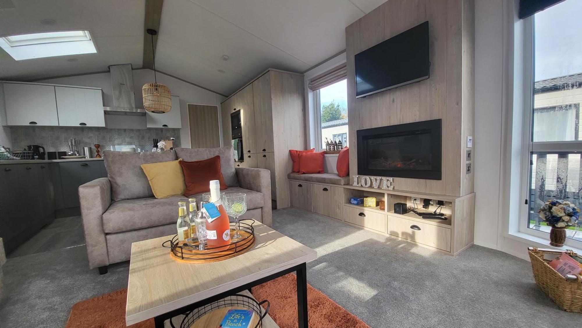 Honeycomb Lodge - Holiday Home 5 Min From Padstow Εξωτερικό φωτογραφία
