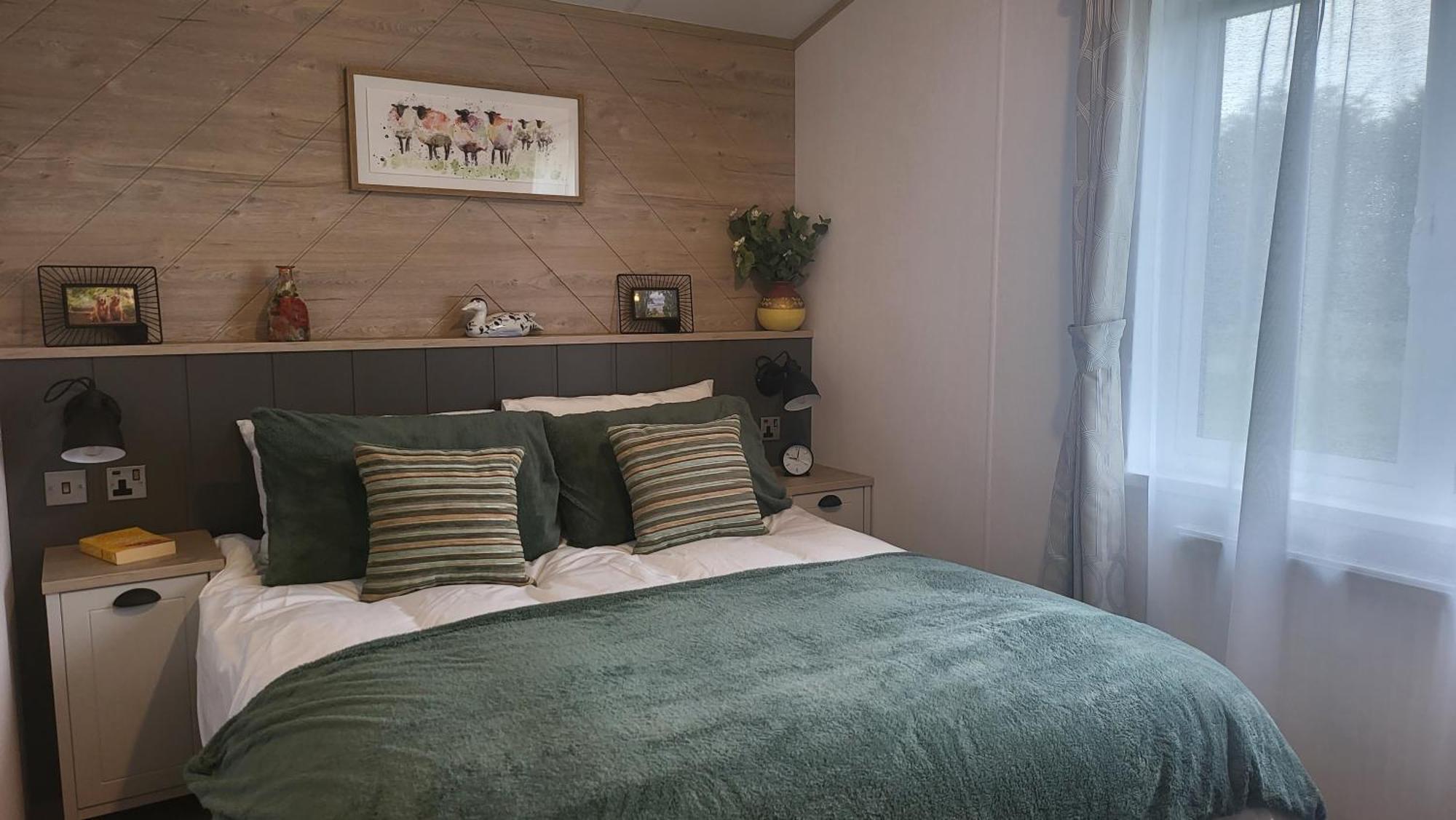 Honeycomb Lodge - Holiday Home 5 Min From Padstow Εξωτερικό φωτογραφία